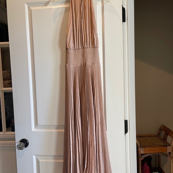 NWOT A.L.C. Renzo Pleated Midi Dress in Beige Size 4 - Picture 12 of 16